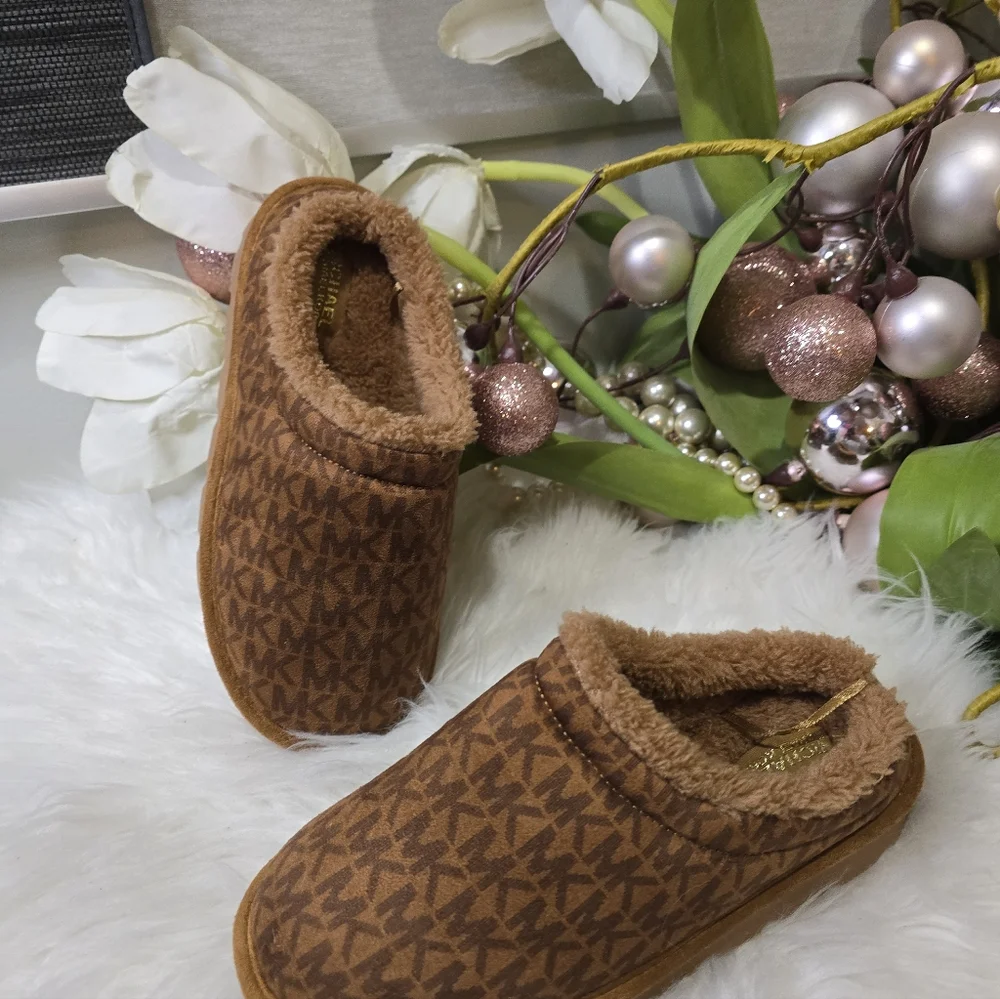 Michael Kors KIDS OSAKA Mules Brand new